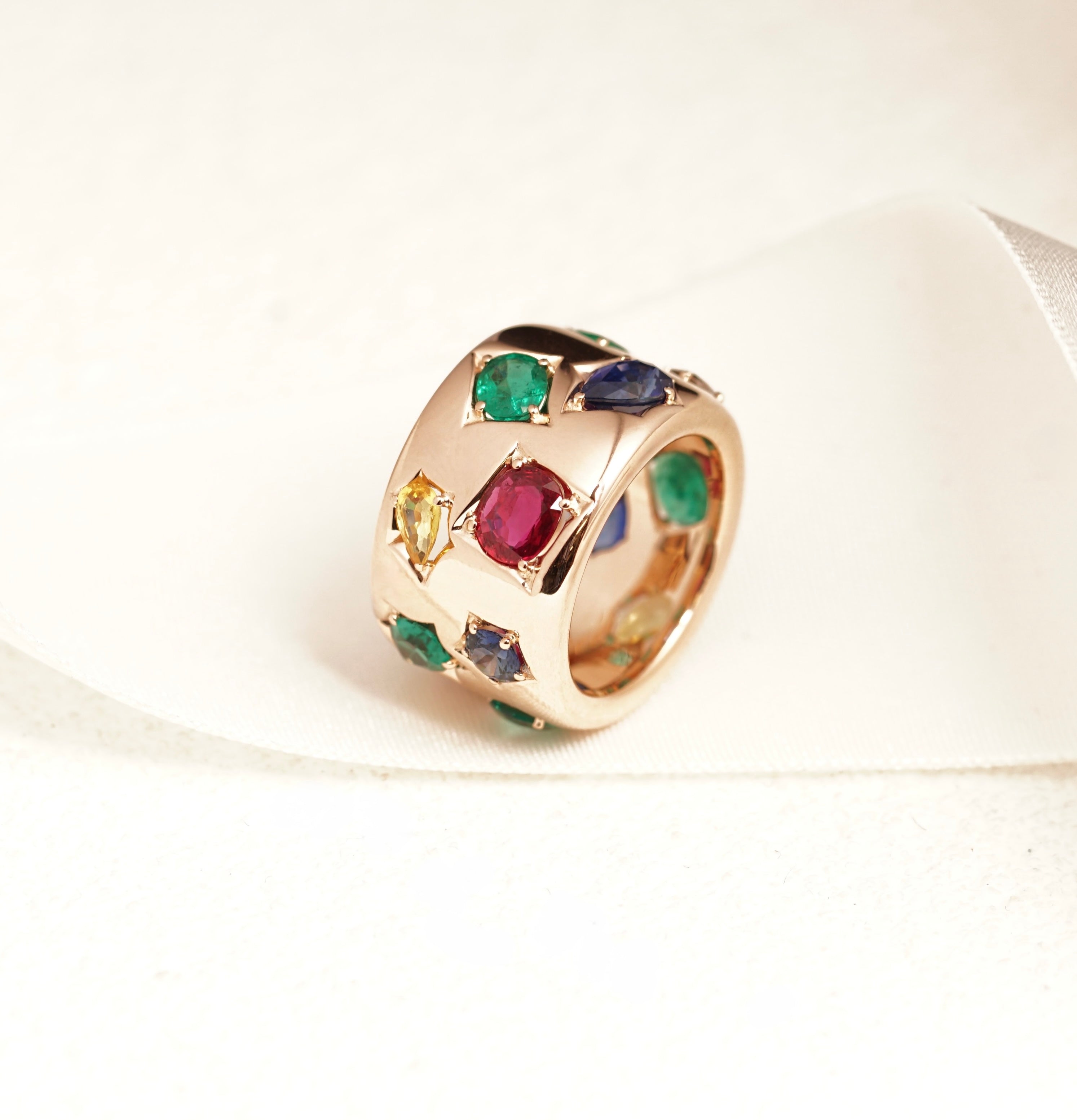 Top Diamond Jewellery Trends for 2025